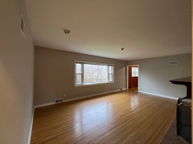 704 E 9th Street, Lockport, IL 60441