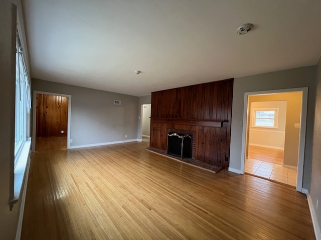 704 E 9th Street, Lockport, IL 60441