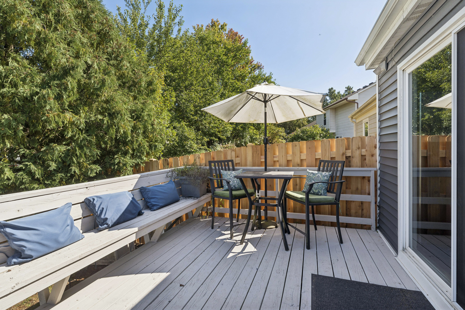 1263 Huntington Drive, Mundelein, IL 60060