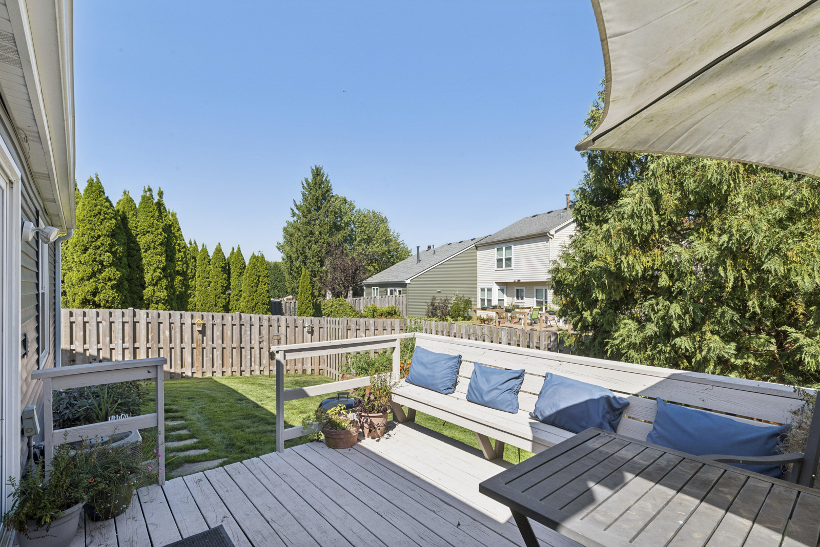 1263 Huntington Drive, Mundelein, IL 60060