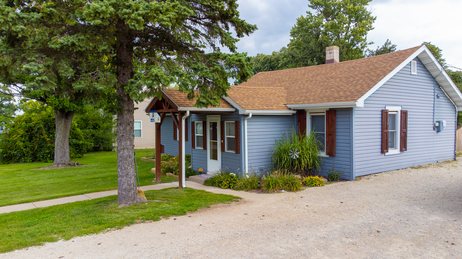 614 Cayuga Street, Joliet, IL 60432