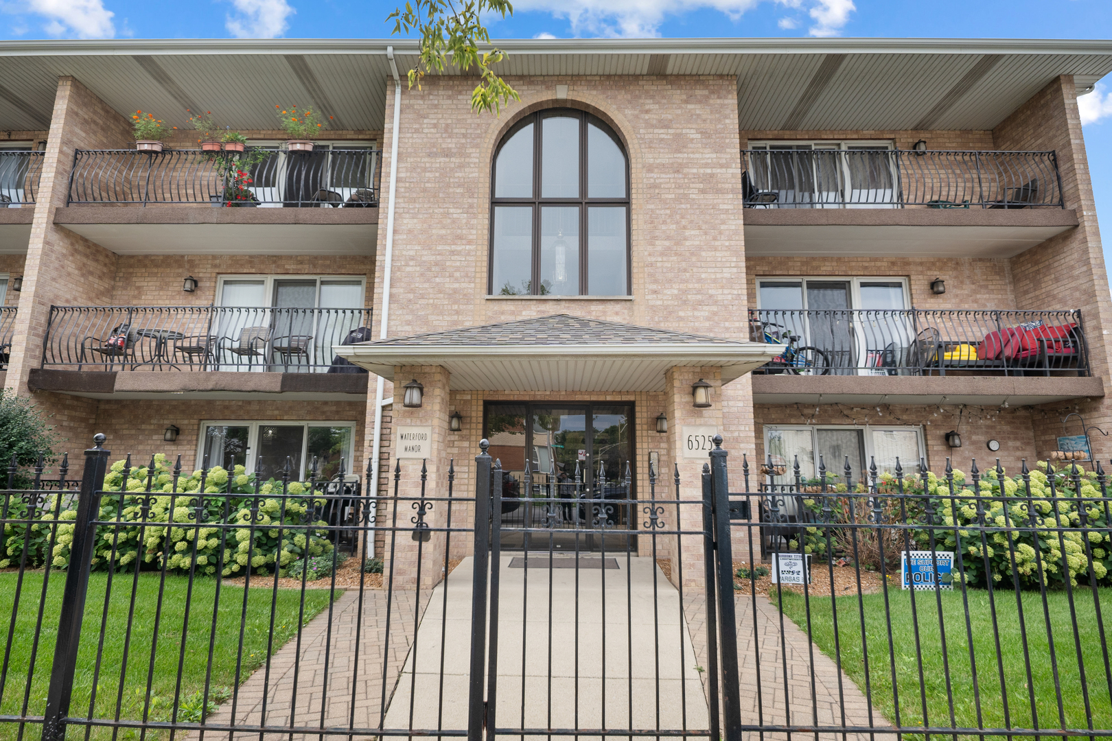 6525 W 63rd Street #1B, Chicago, IL 60638