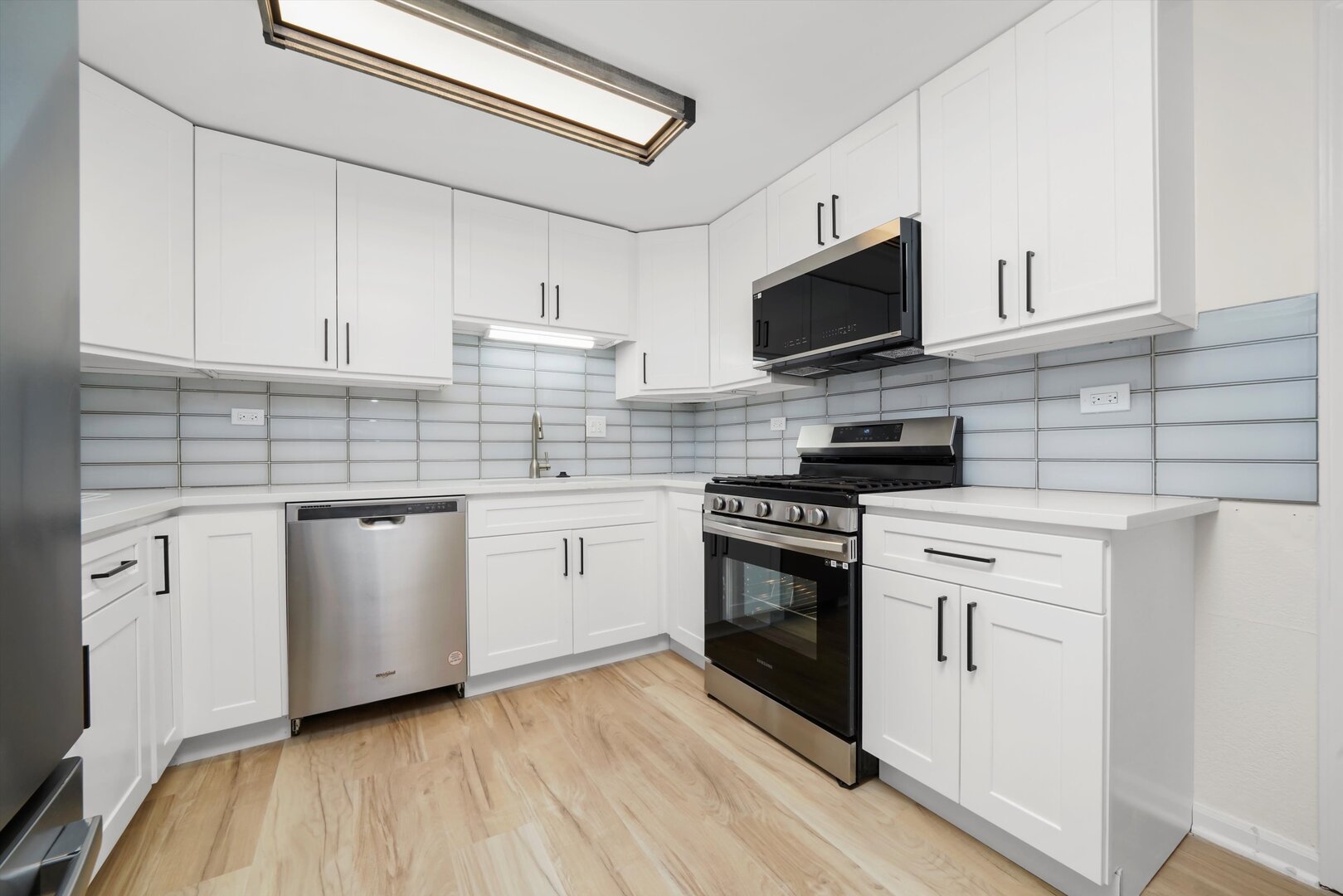 1100 Stoughton Court #1711, Schaumburg, IL 60194