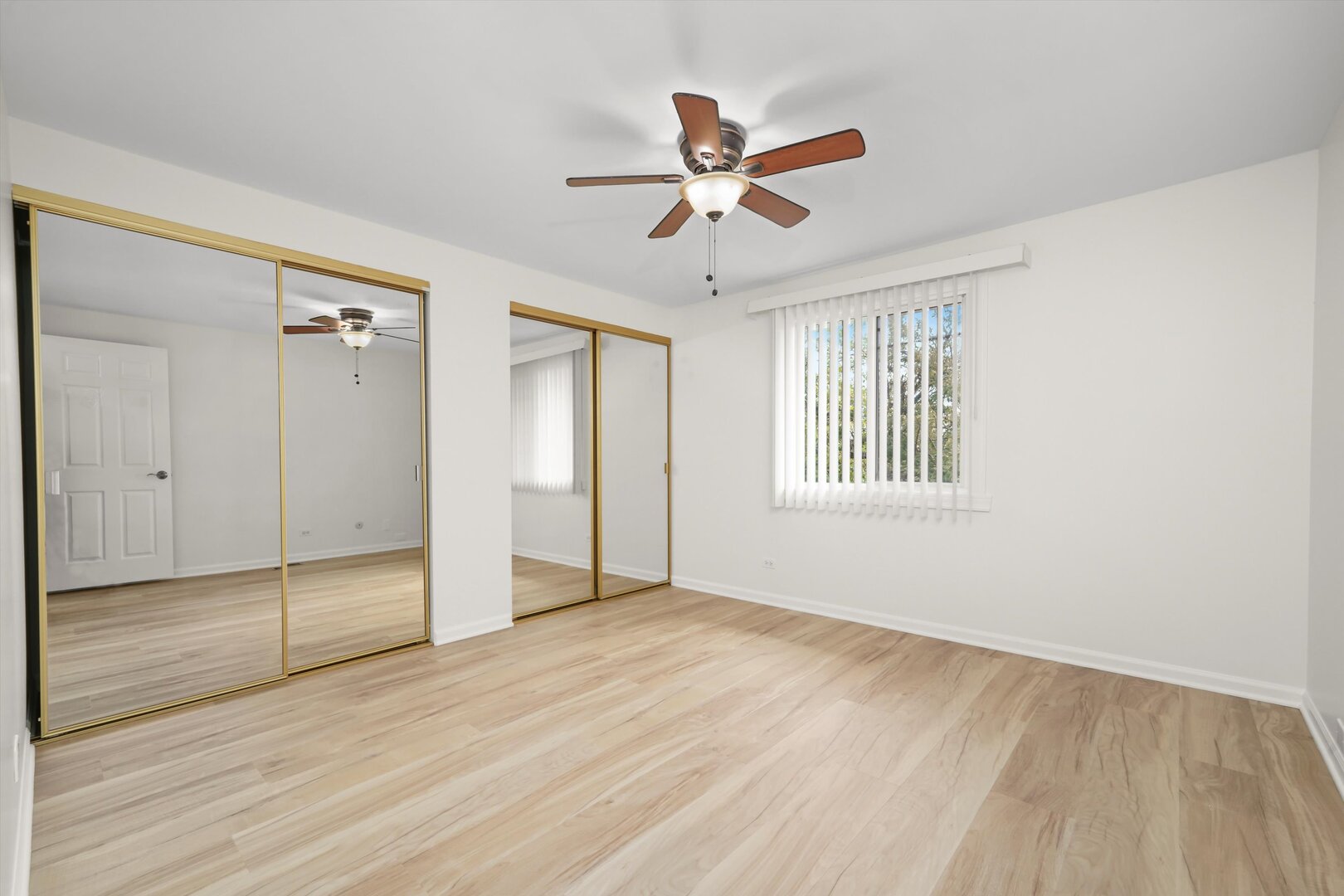 1100 Stoughton Court #1711, Schaumburg, IL 60194