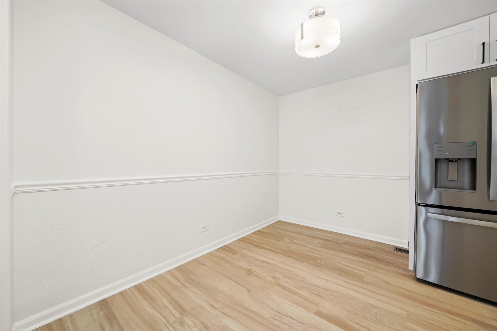 1100 Stoughton Court #1711, Schaumburg, IL 60194