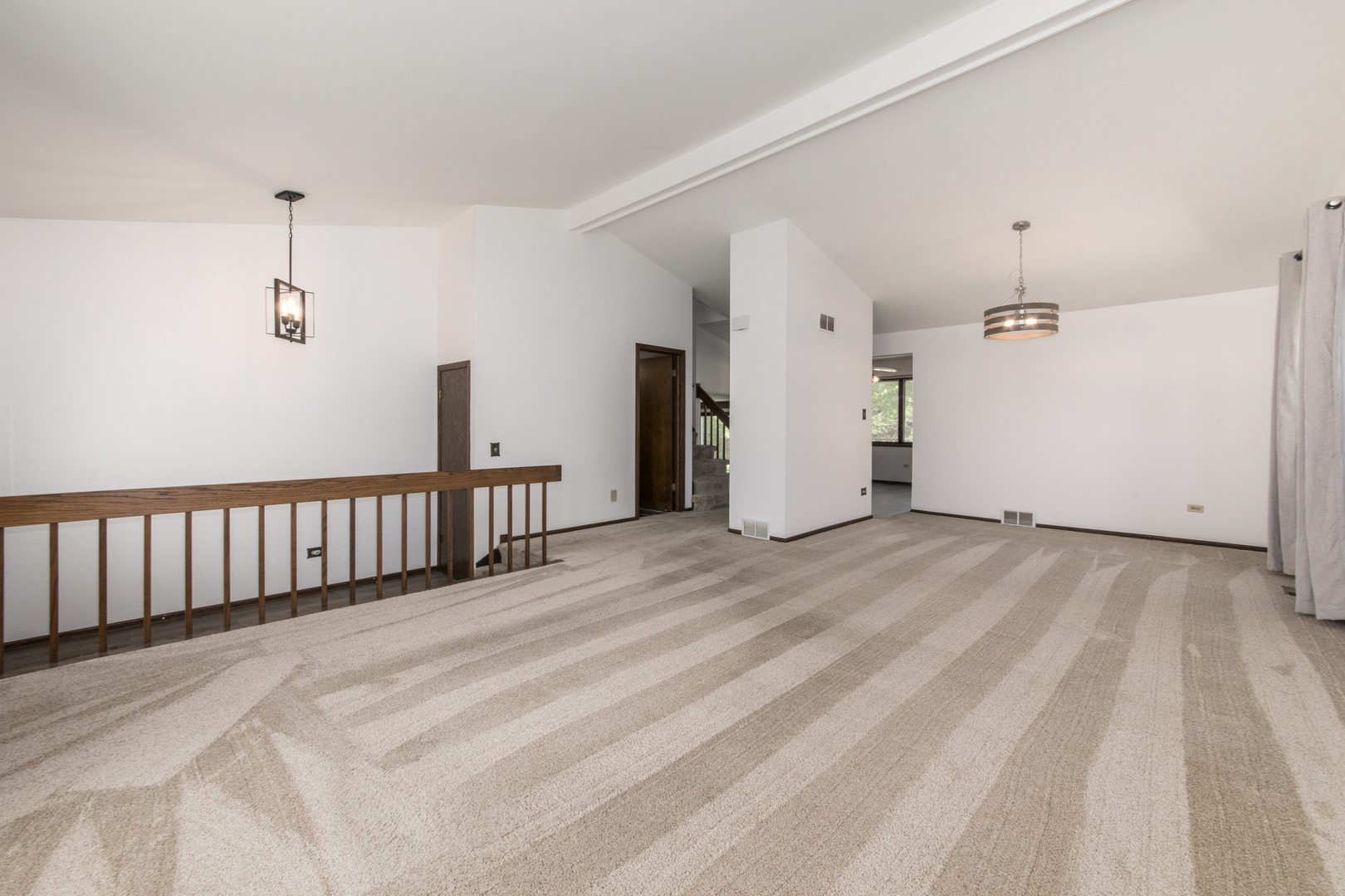 12 James Drive, Westmont, IL 60559
