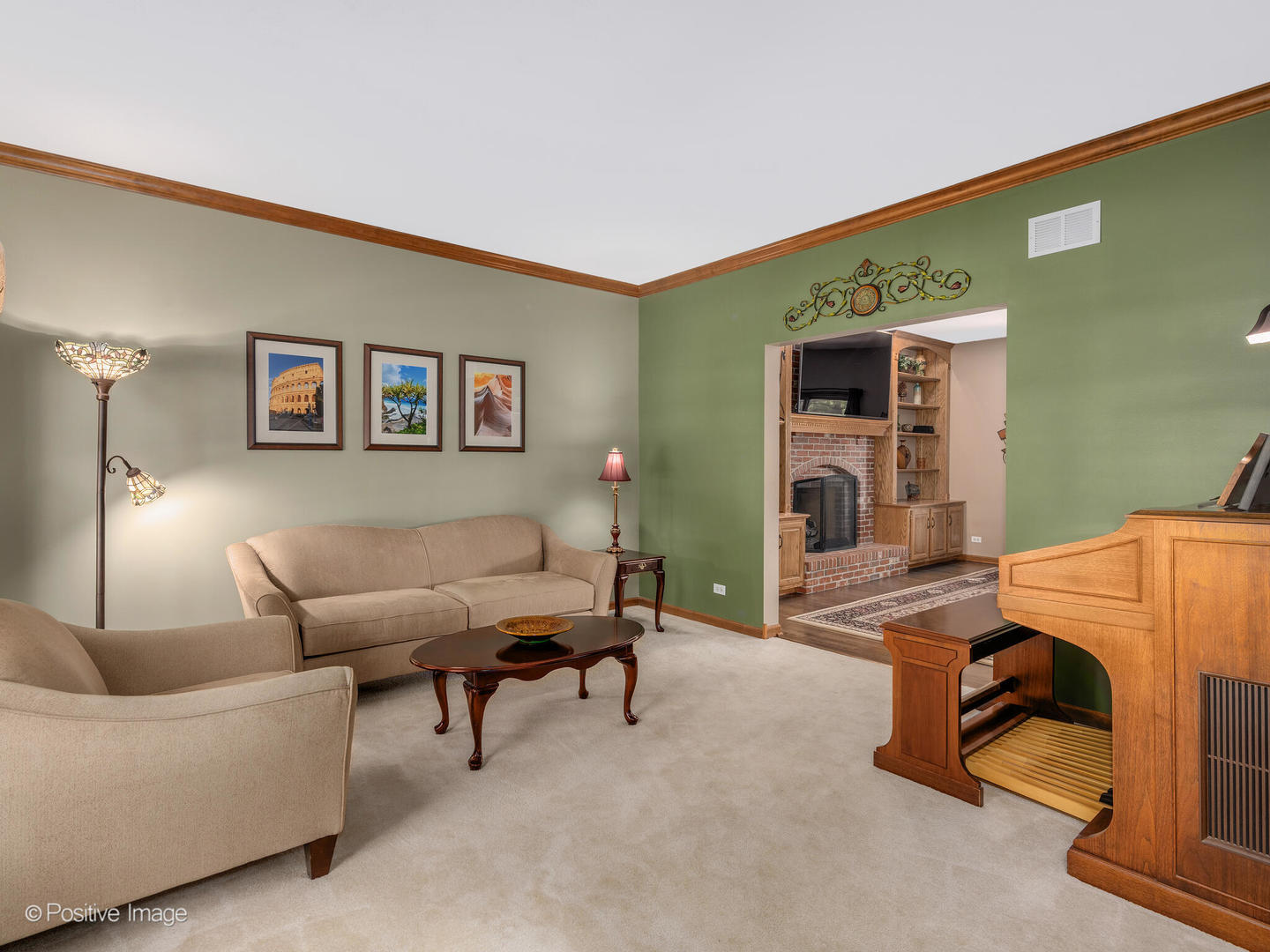 509 Steeplechase Road, St. Charles, IL 60174