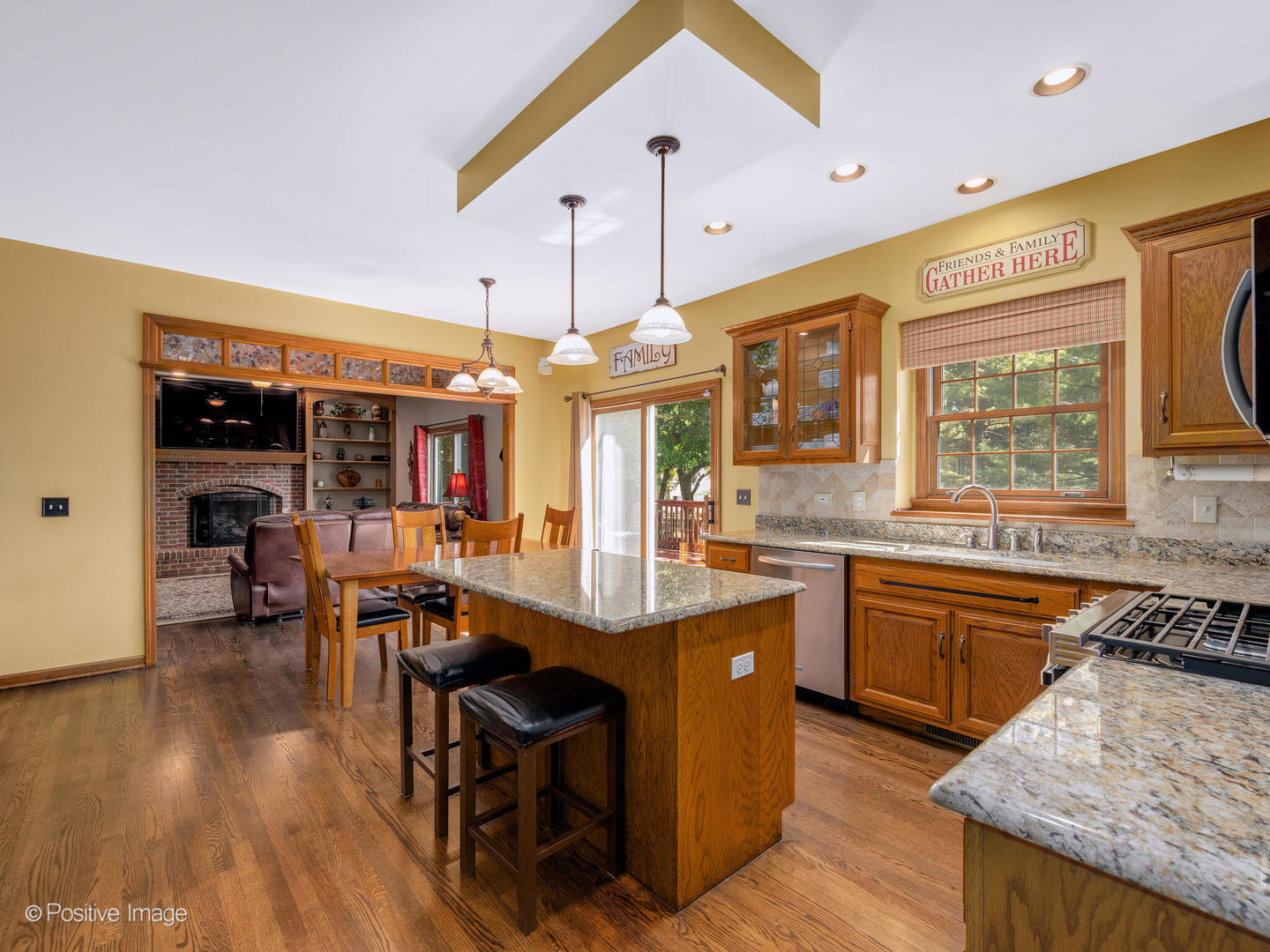 509 Steeplechase Road, St. Charles, IL 60174