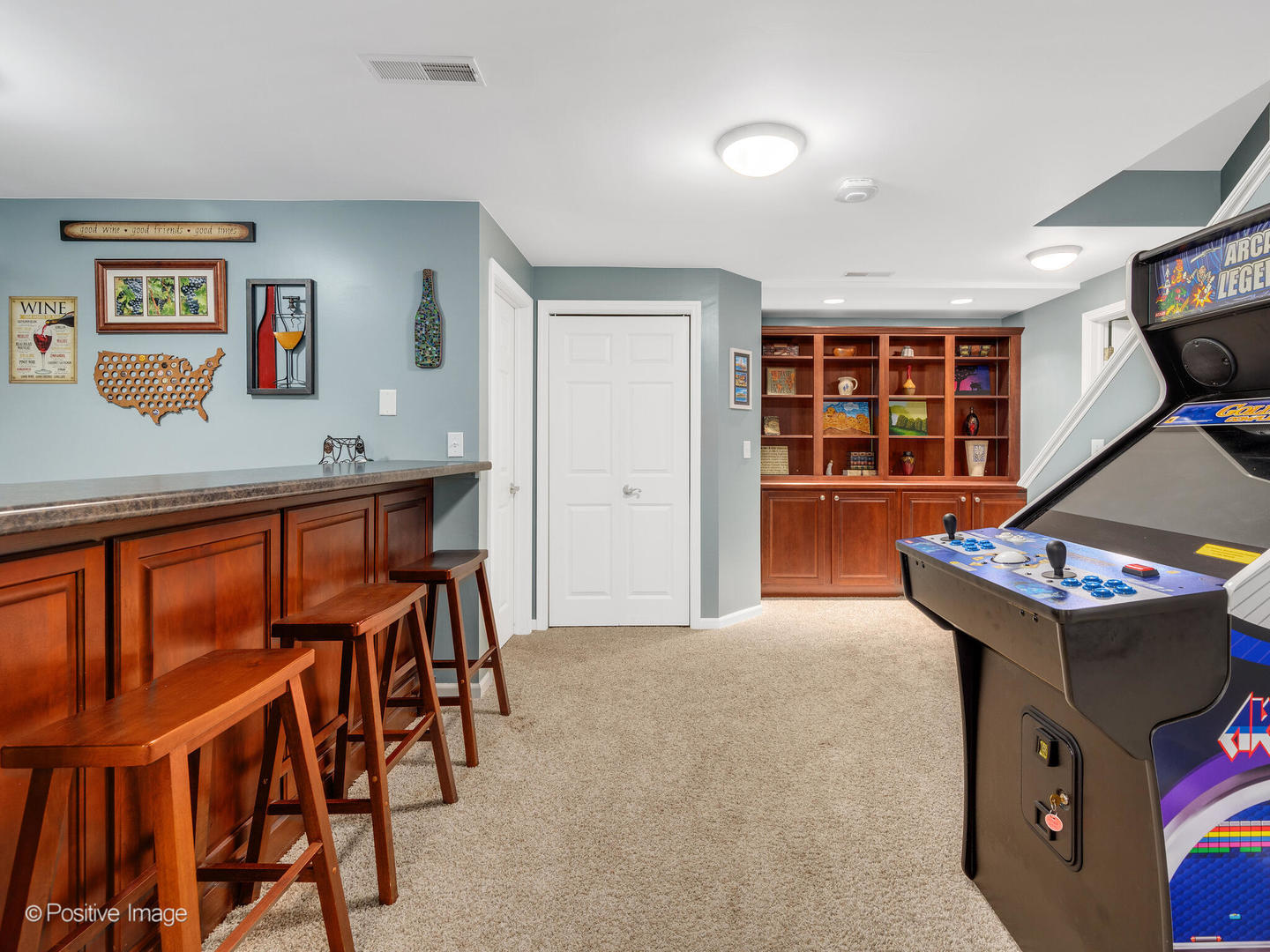 509 Steeplechase Road, St. Charles, IL 60174