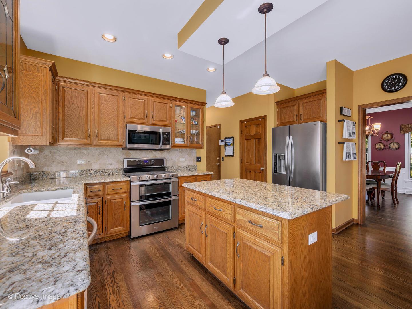 509 Steeplechase Road, St. Charles, IL 60174
