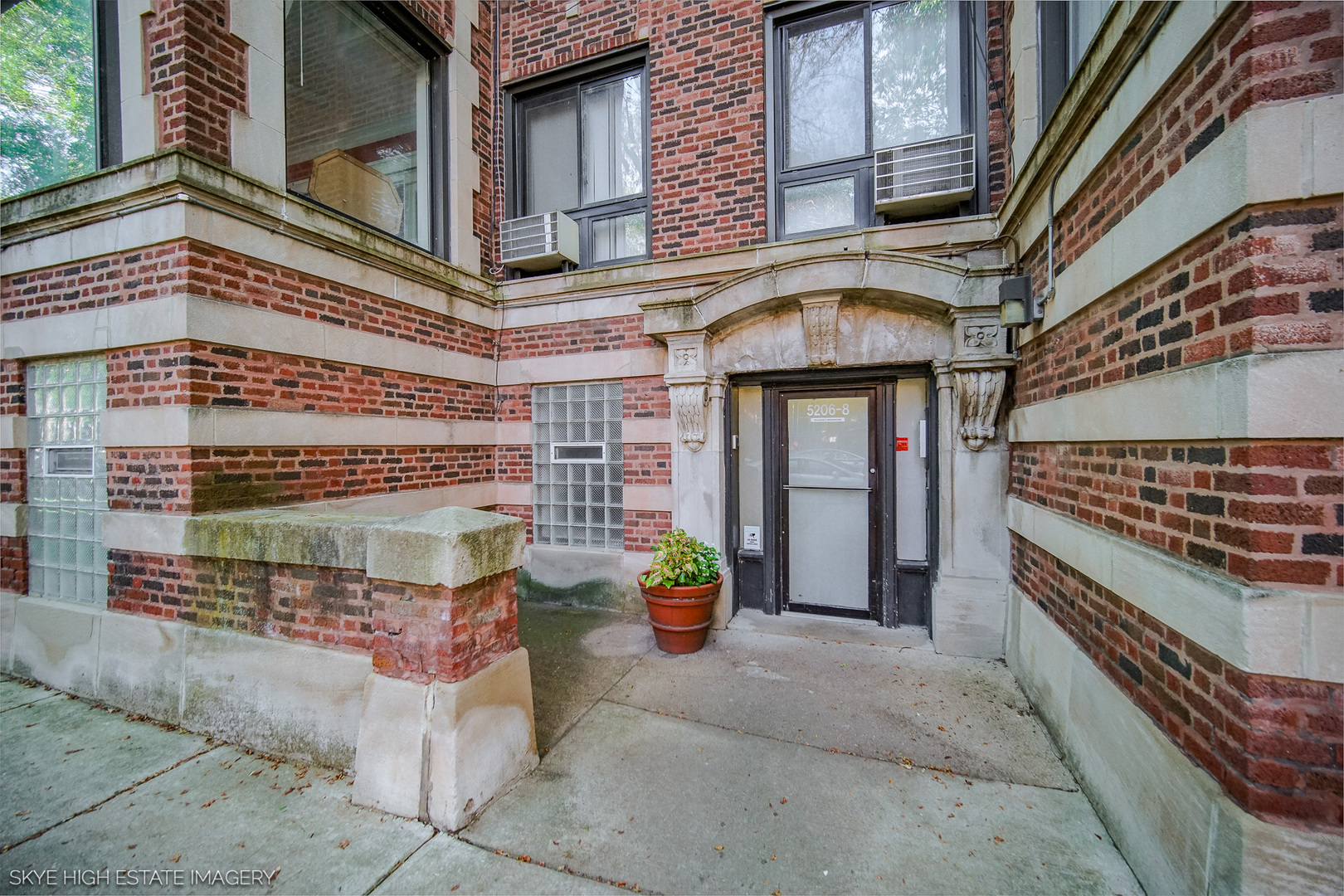 5208 S Ingleside Avenue #3S, Chicago, IL 60615