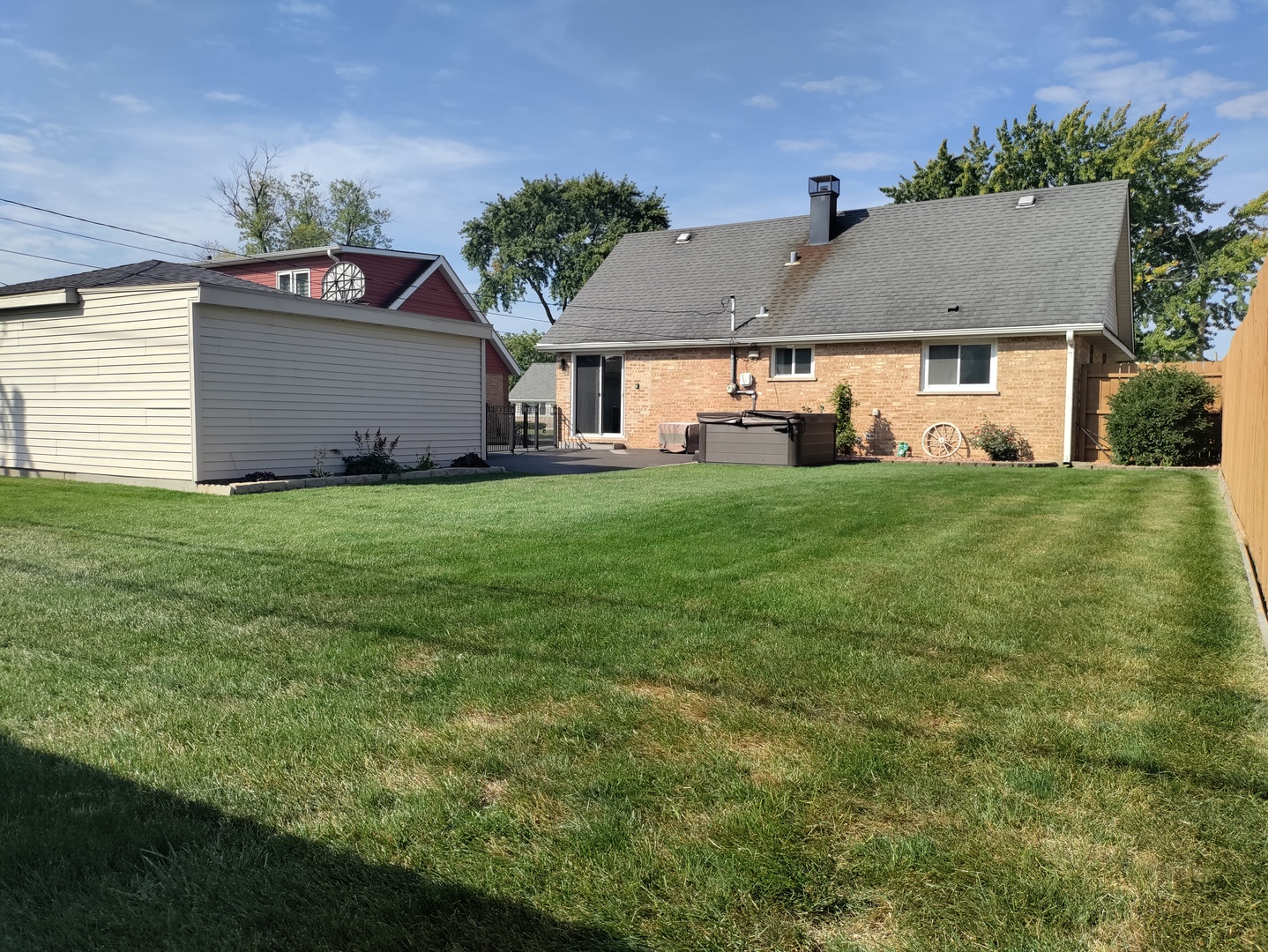 8741 S Cranbrook Lane, Bridgeview, IL 60455
