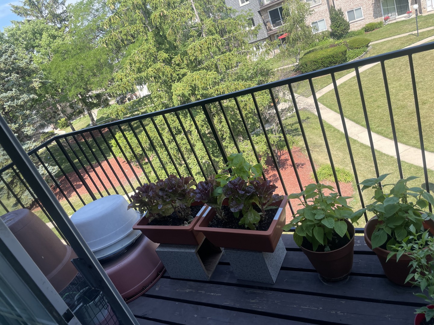 9460 Bay Colony Drive #3N, Des Plaines, IL 60016