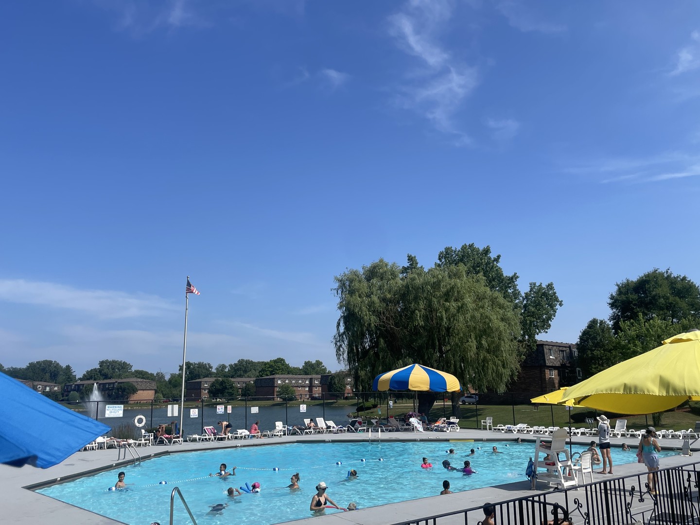 9460 Bay Colony Drive #3N, Des Plaines, IL 60016