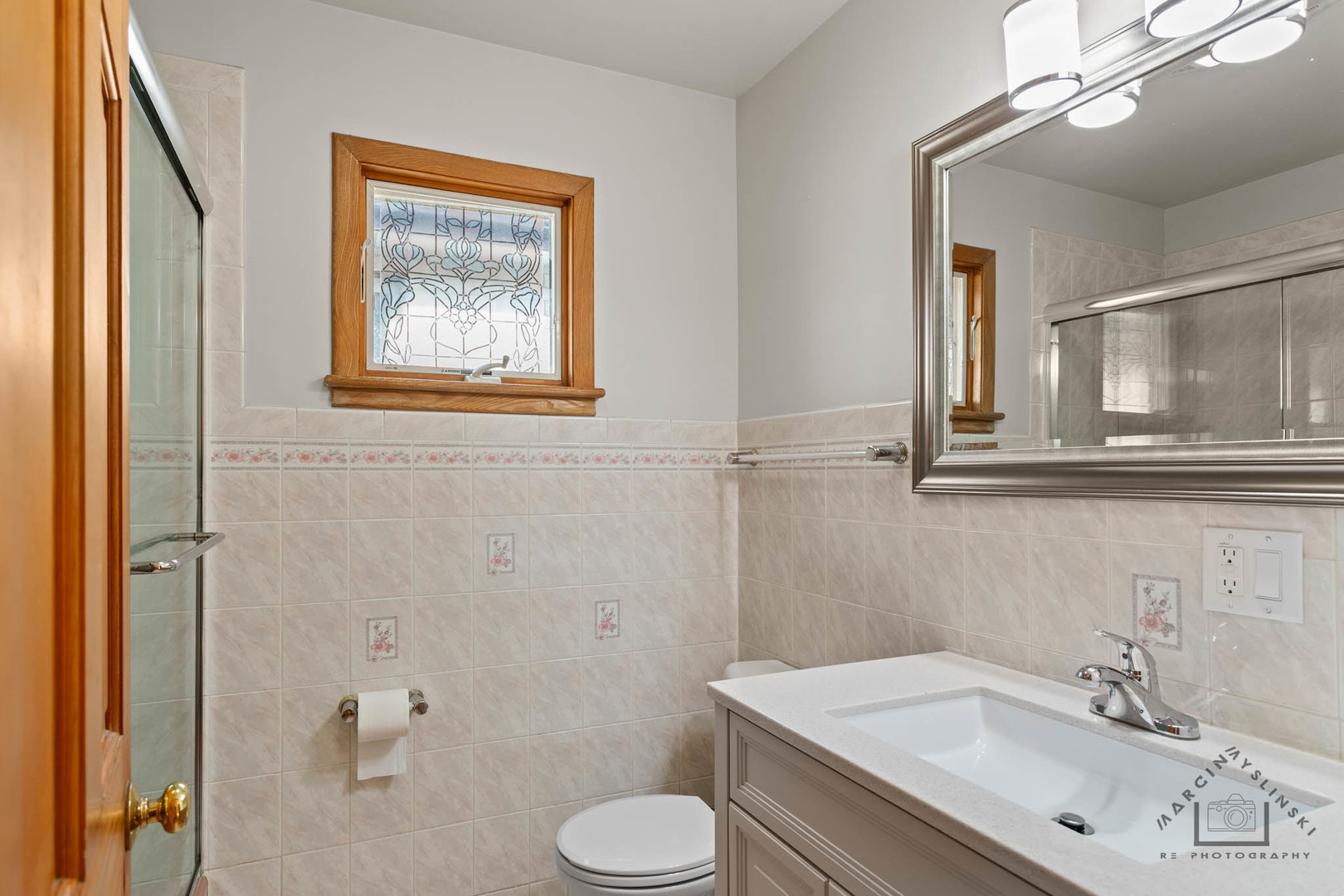 6856 W Montrose Avenue, Harwood Heights, IL 60706