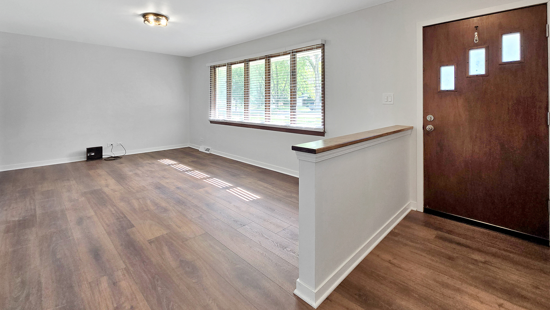 5S388 Allister Lane, Naperville, IL 60563
