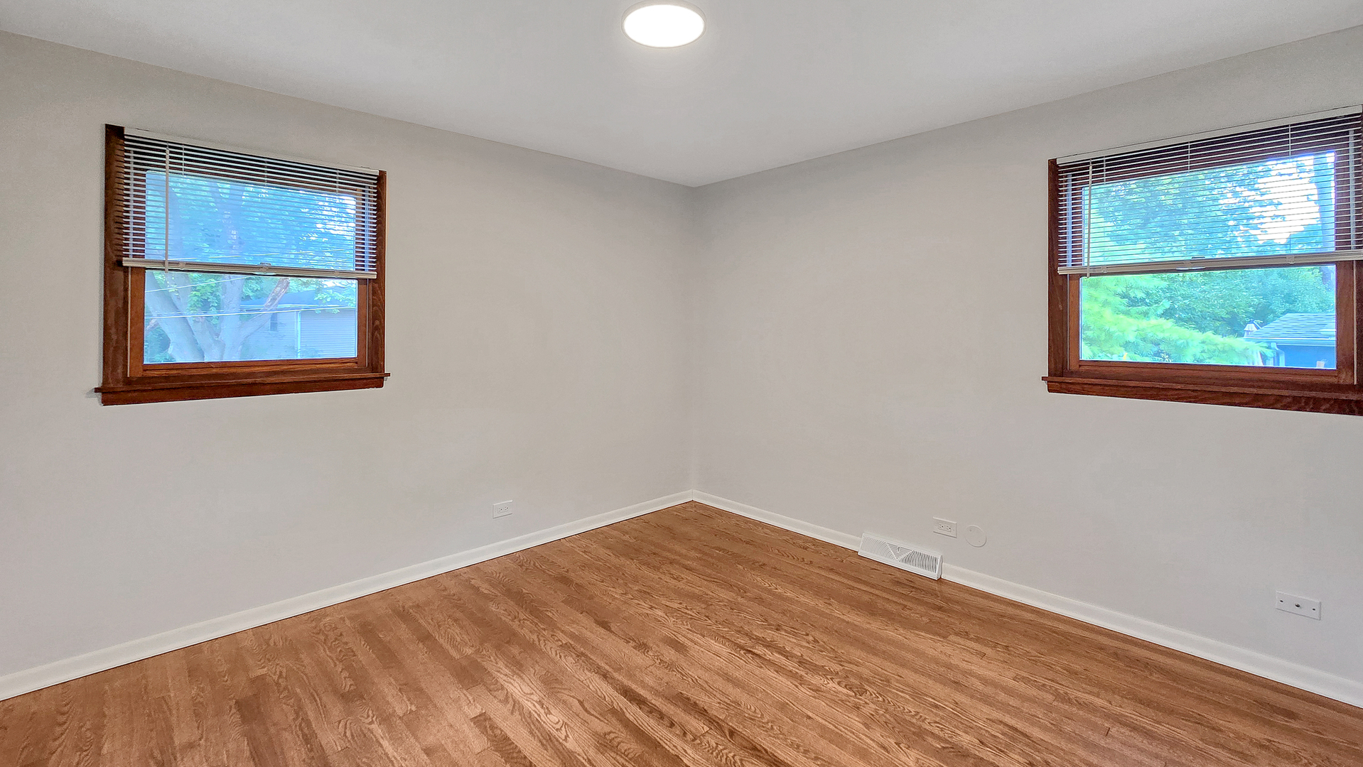 5S388 Allister Lane, Naperville, IL 60563