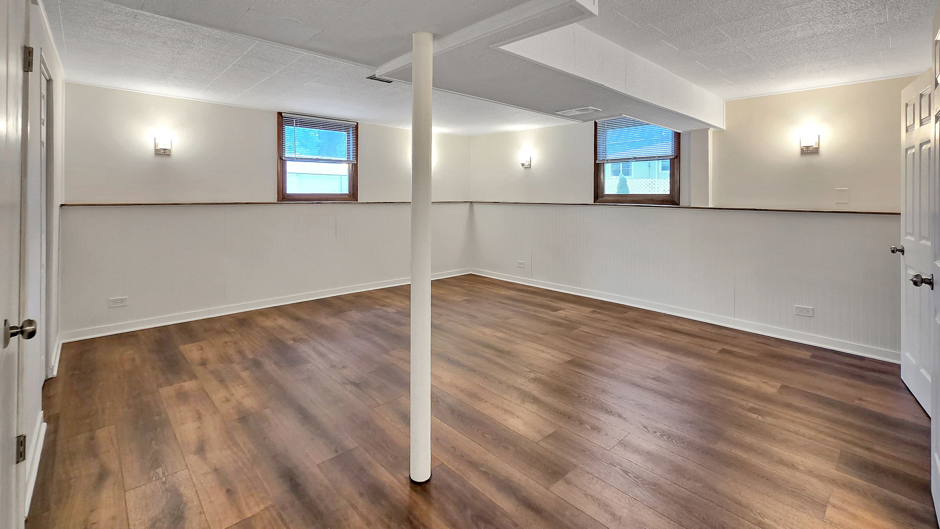 5S388 Allister Lane, Naperville, IL 60563