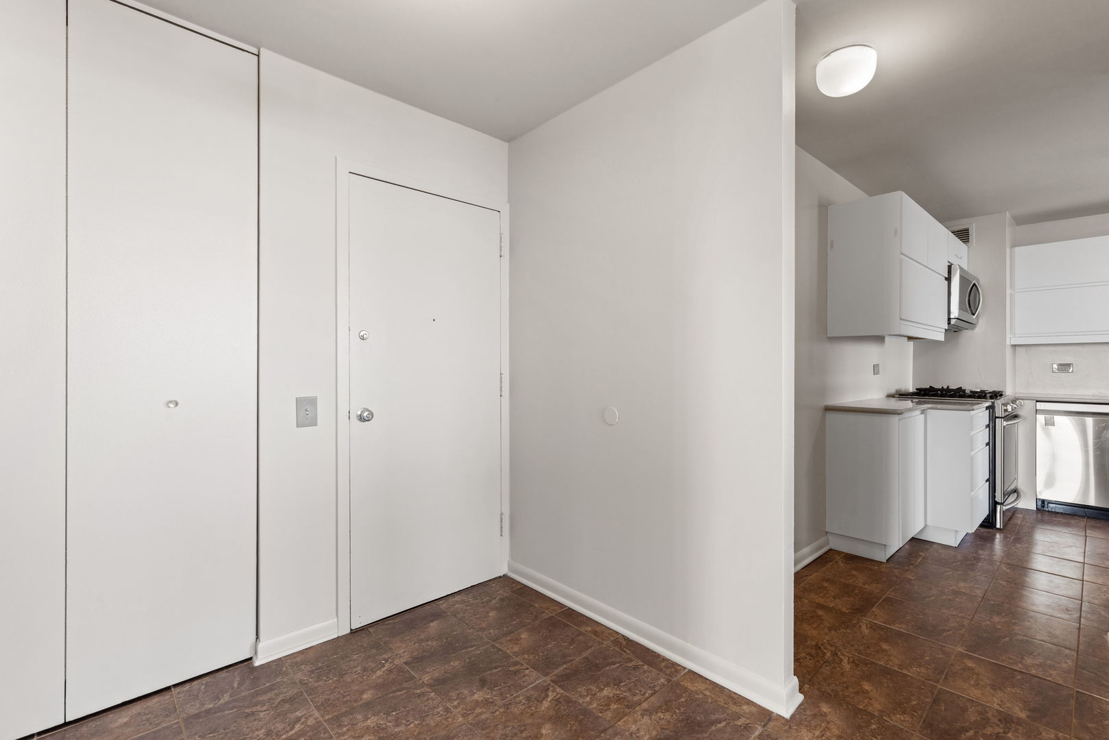 4800 S Lake Park Avenue #2301A, Chicago, IL 60615