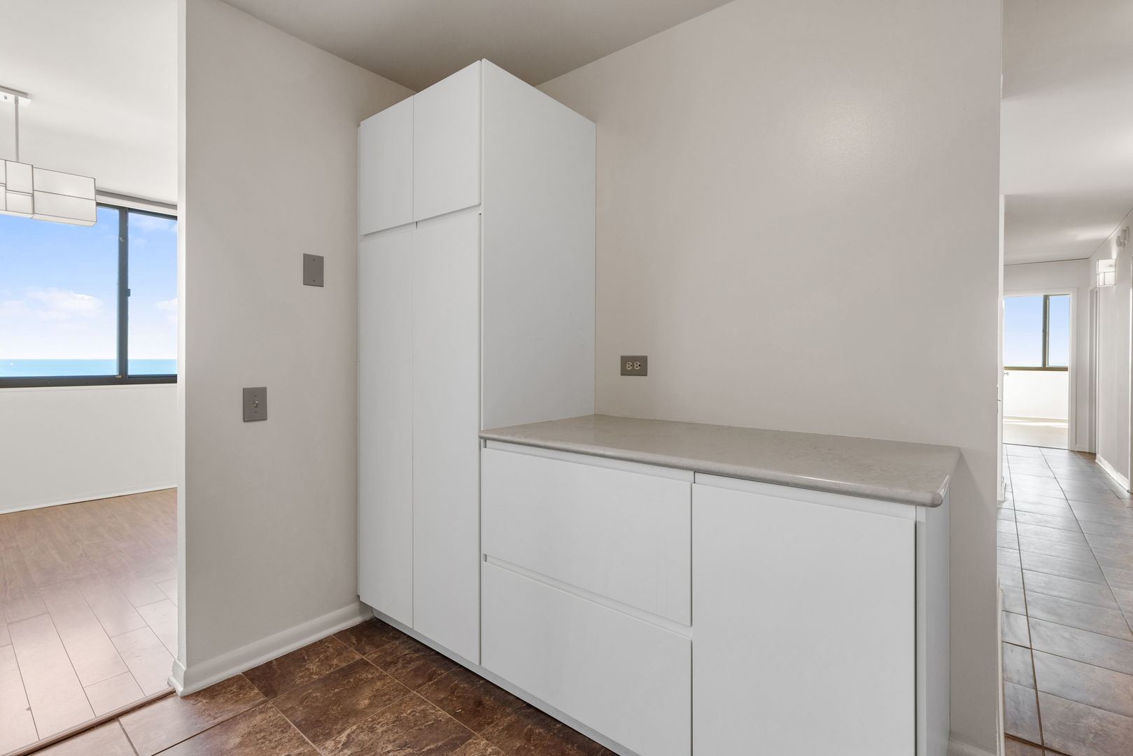 4800 S Lake Park Avenue #2301A, Chicago, IL 60615
