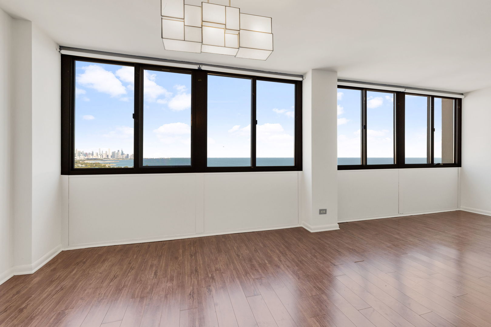 4800 S Lake Park Avenue #2301A, Chicago, IL 60615