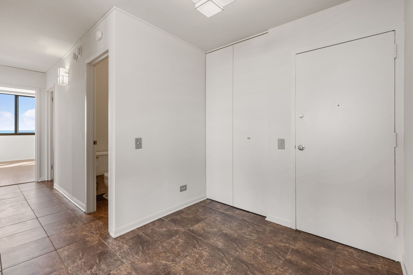 4800 S Lake Park Avenue #2301A, Chicago, IL 60615
