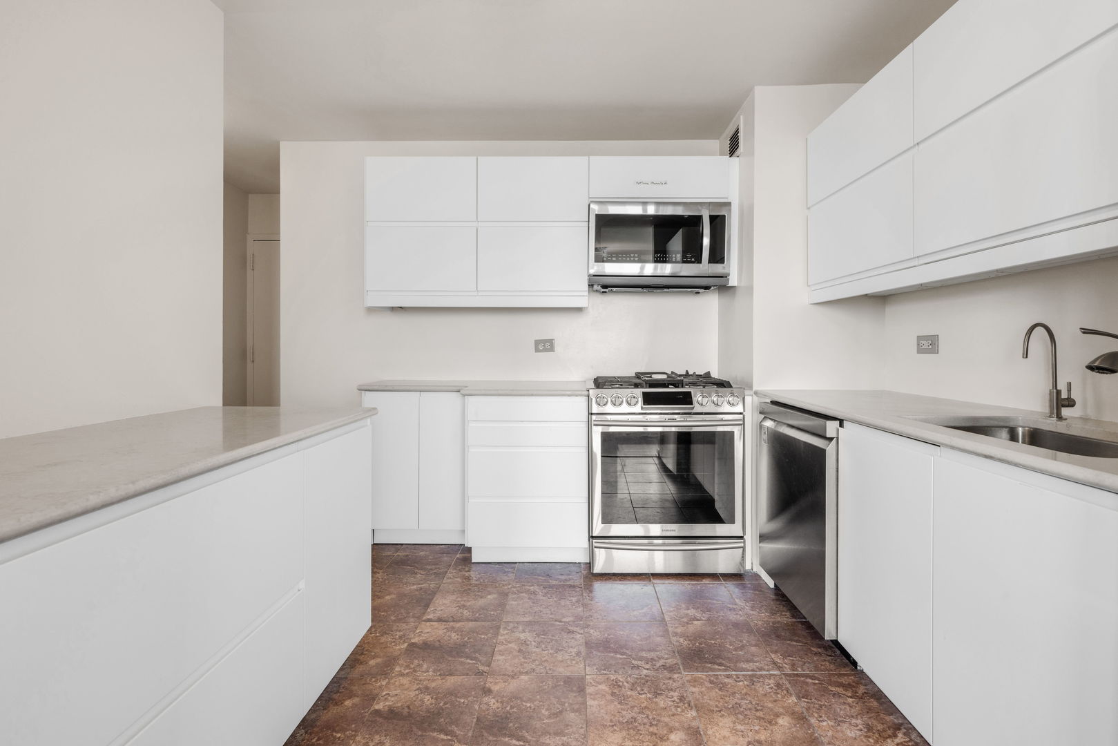 4800 S Lake Park Avenue #2301A, Chicago, IL 60615
