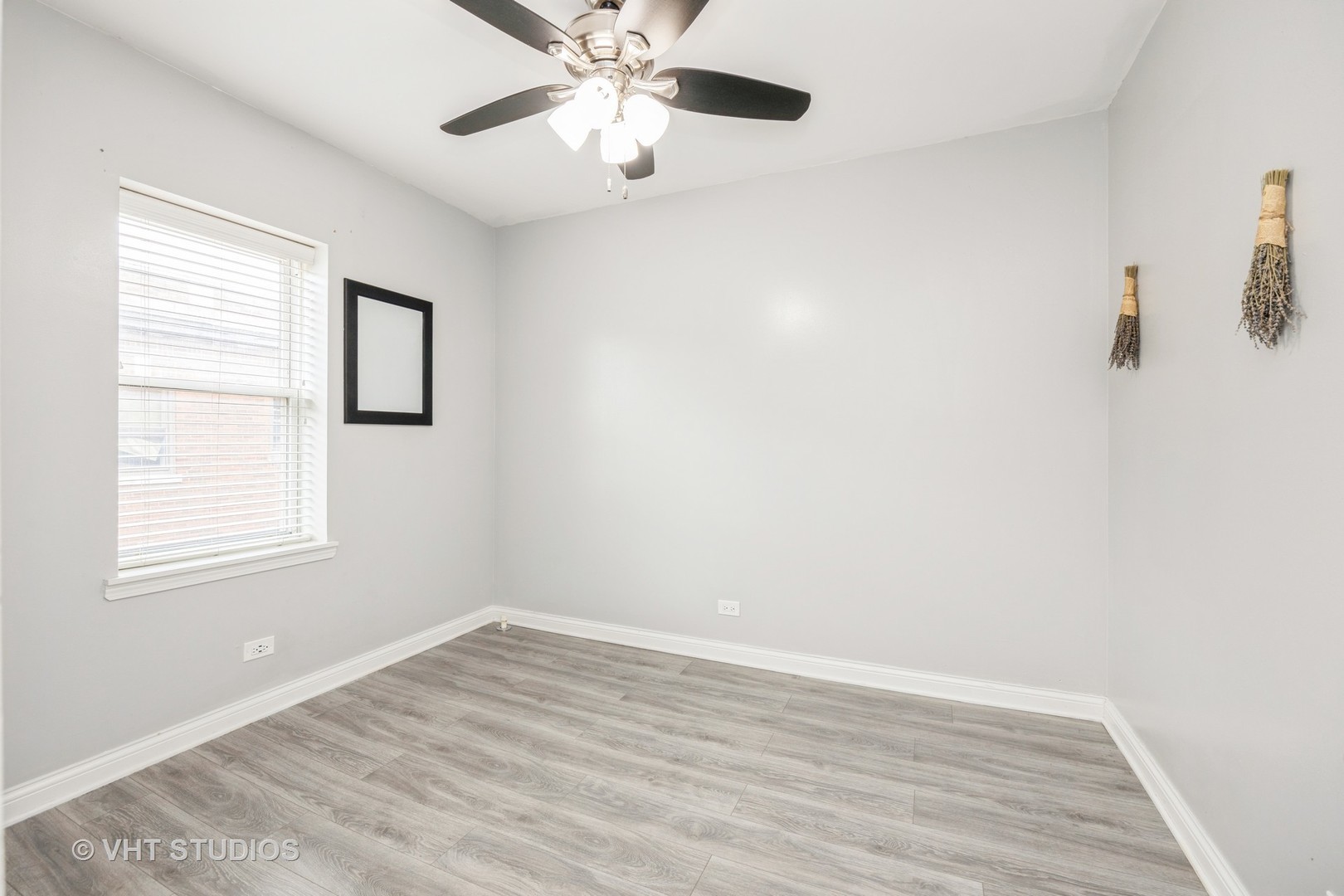 50 Forest Avenue #3S, Riverside, IL 60546