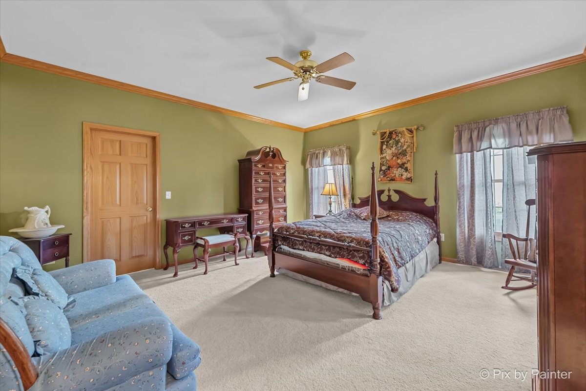 602 Woodside Terrace, Hampshire, IL 60140