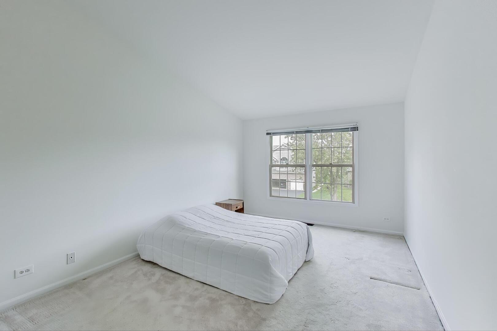 245 Hidden Creek Road, Lake Zurich, IL 60047