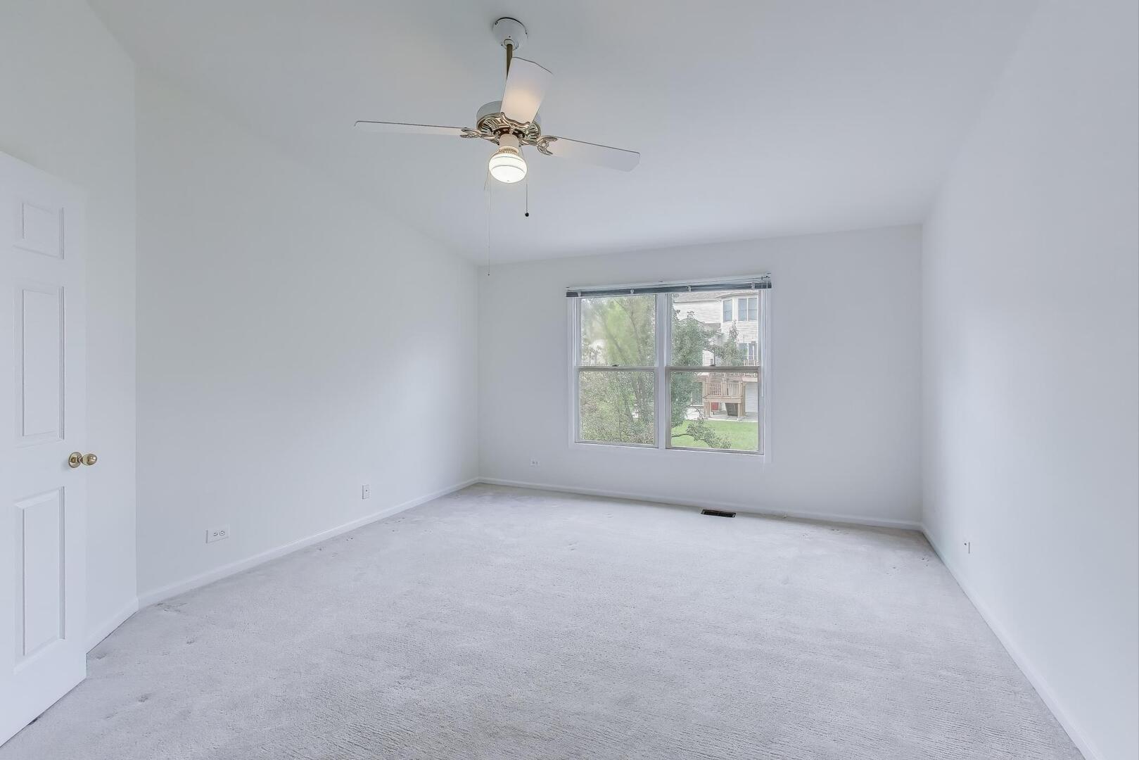 245 Hidden Creek Road, Lake Zurich, IL 60047