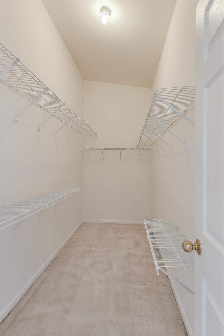 245 Hidden Creek Road, Lake Zurich, IL 60047