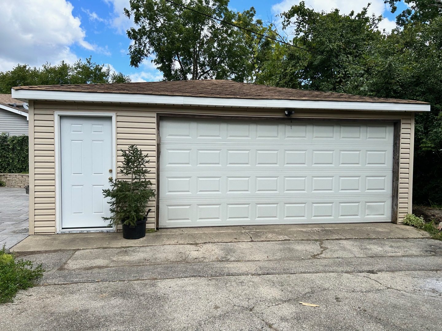 1927 Dugdale Road, North Chicago, IL 60064