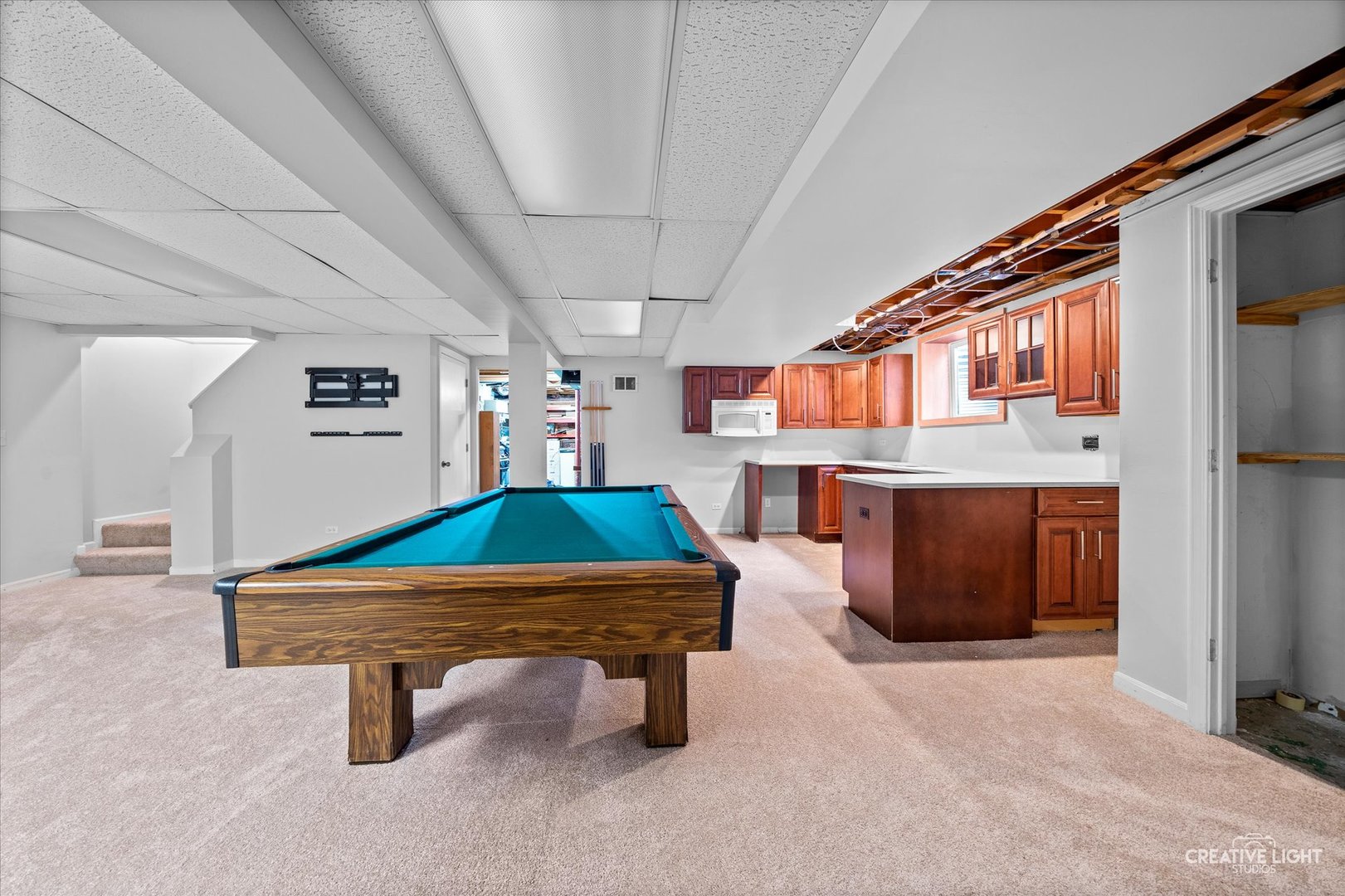 6382 Twin Oaks Lane, Lisle, IL 60532