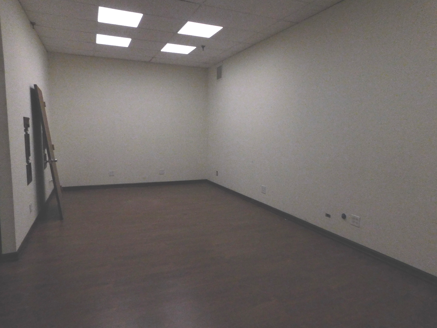 2419 W Jefferson Street #2419, Joliet, IL 60435