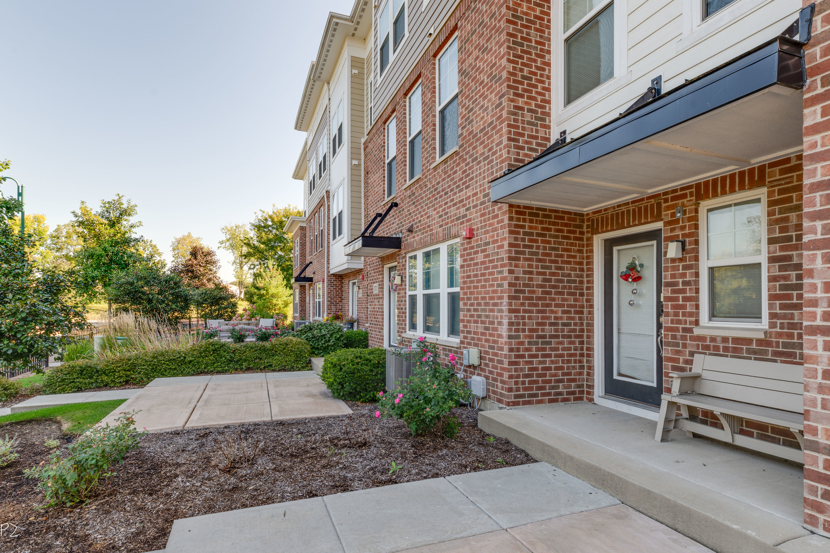 3573 Mulligan Drive, Woodridge, IL 60517