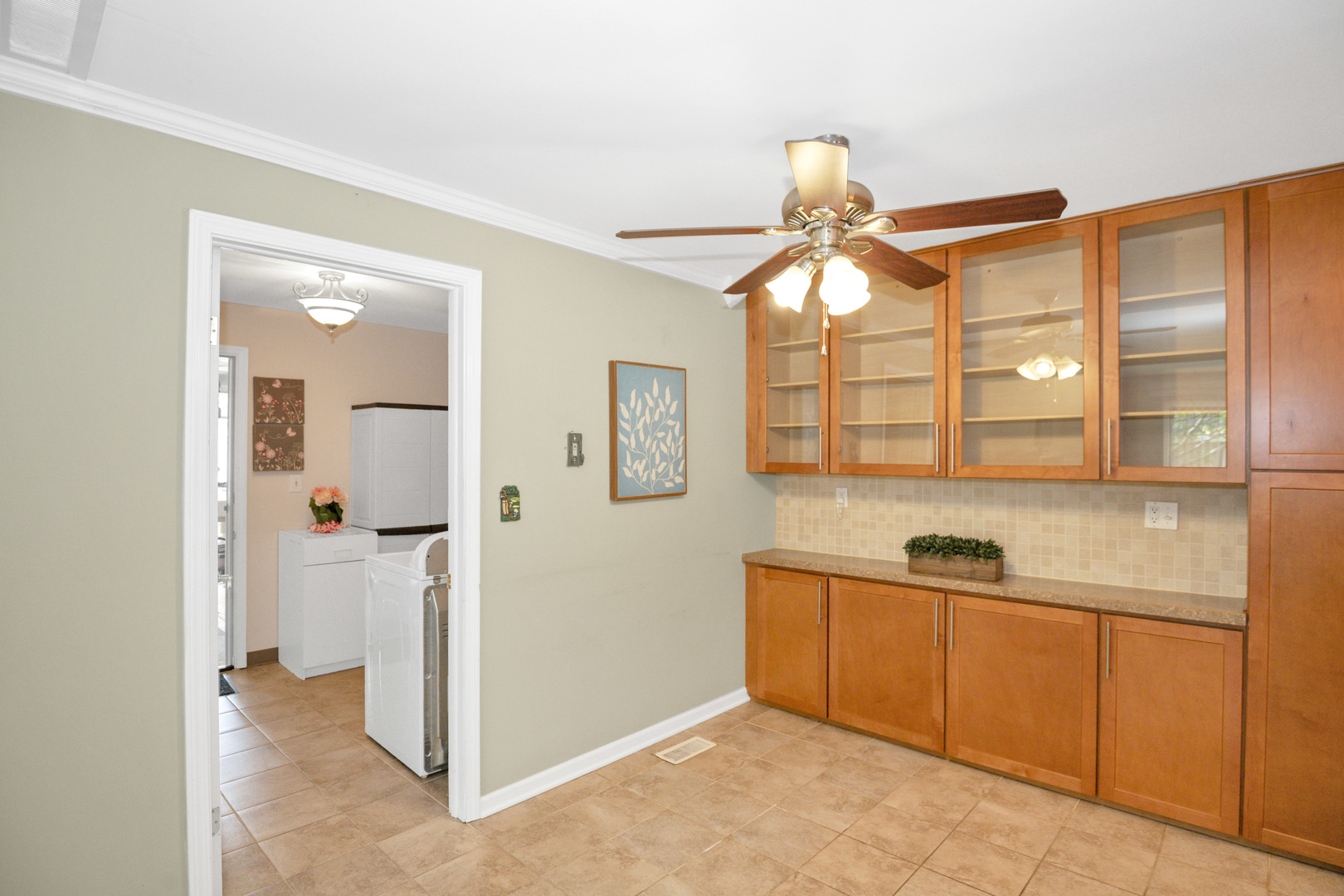 123 Fairlane Court #C, Bloomingdale, IL 60108