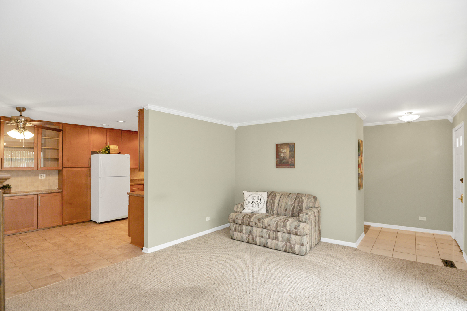 123 Fairlane Court #C, Bloomingdale, IL 60108