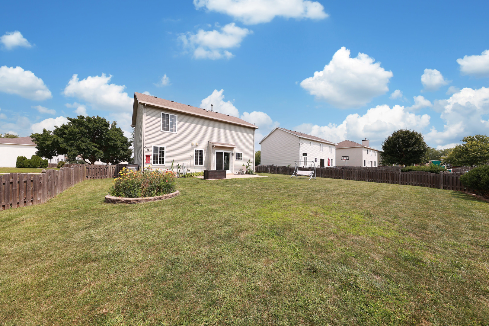 1468 SEDGE Pass, Minooka, IL 60447