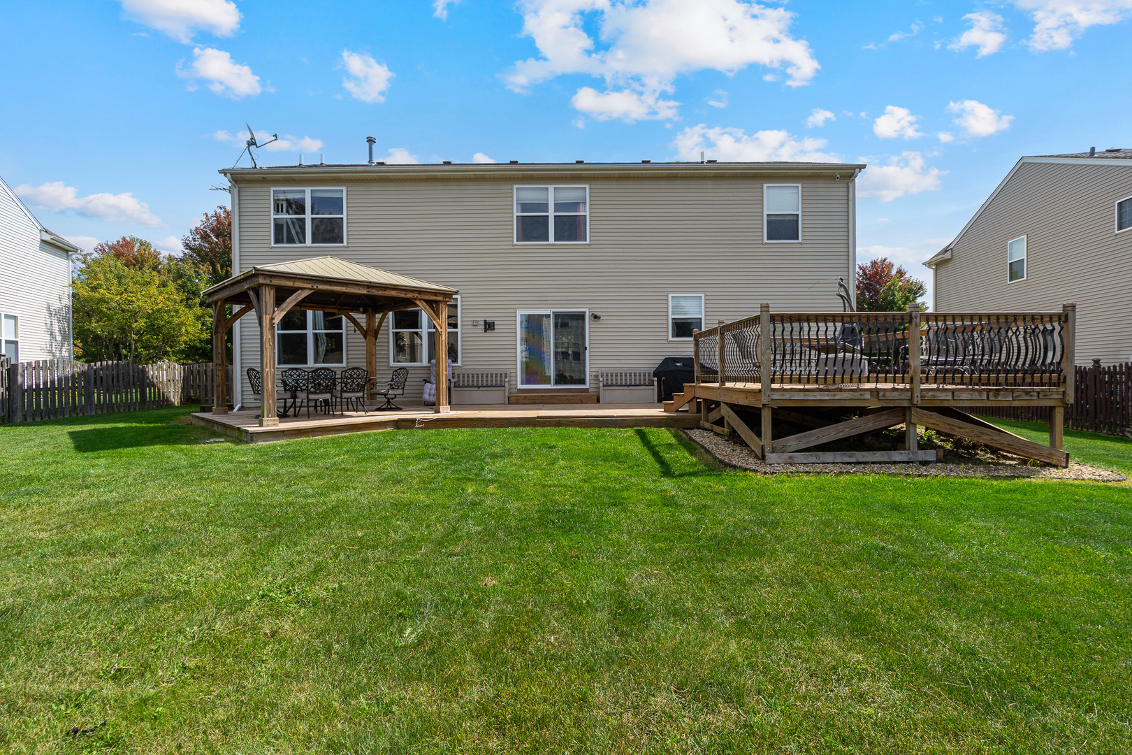 17825 S ALTA Drive, Lockport, IL 60441