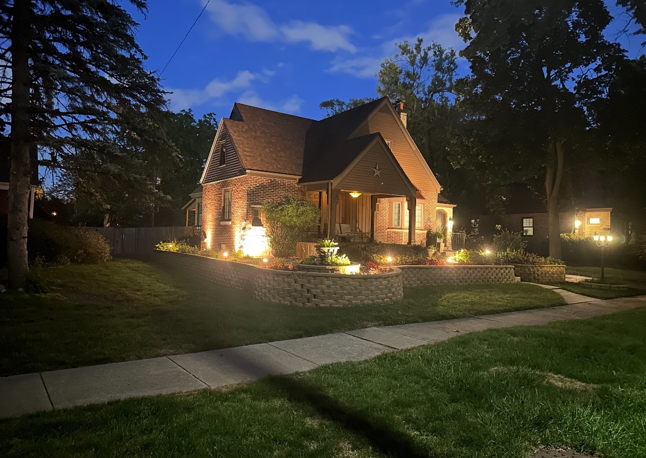 8009 Forest Avenue, Munster, IN 46321