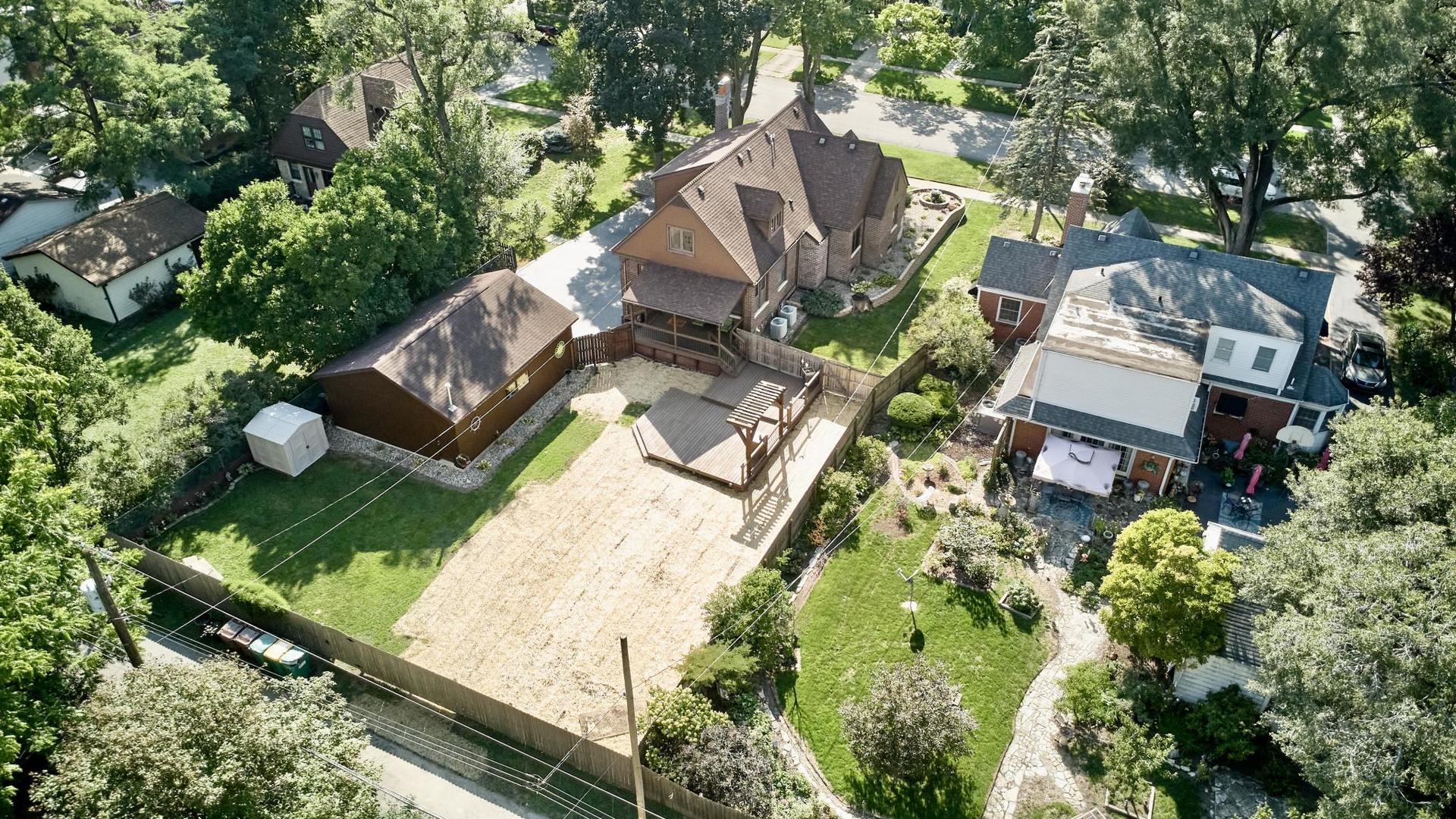8009 Forest Avenue, Munster, IN 46321