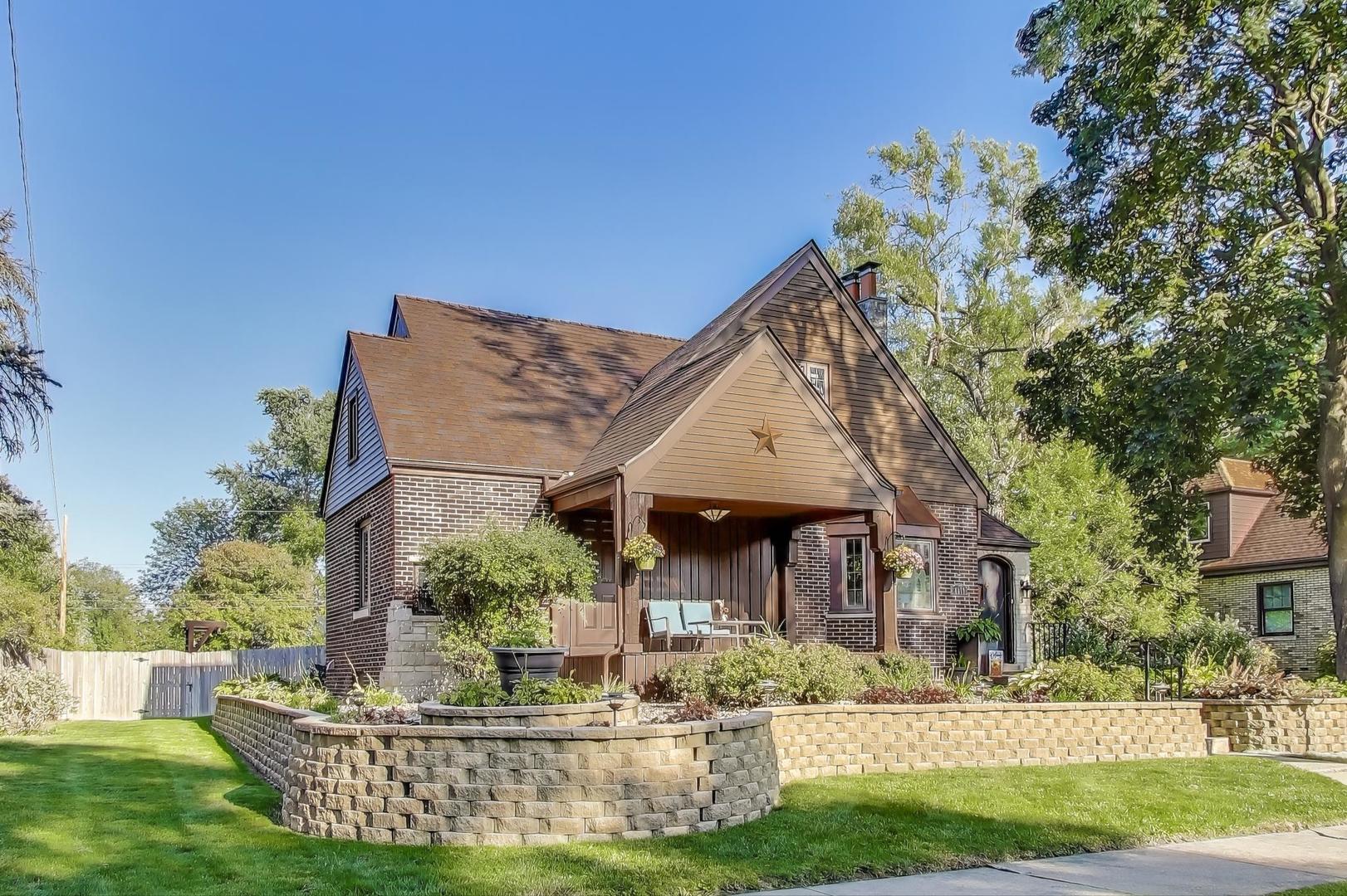 8009 Forest Avenue, Munster, IN 46321