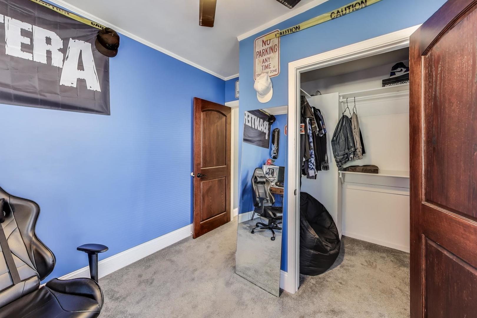 8009 Forest Avenue, Munster, IN 46321