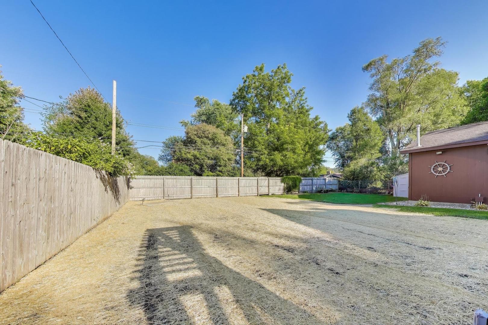 8009 Forest Avenue, Munster, IN 46321