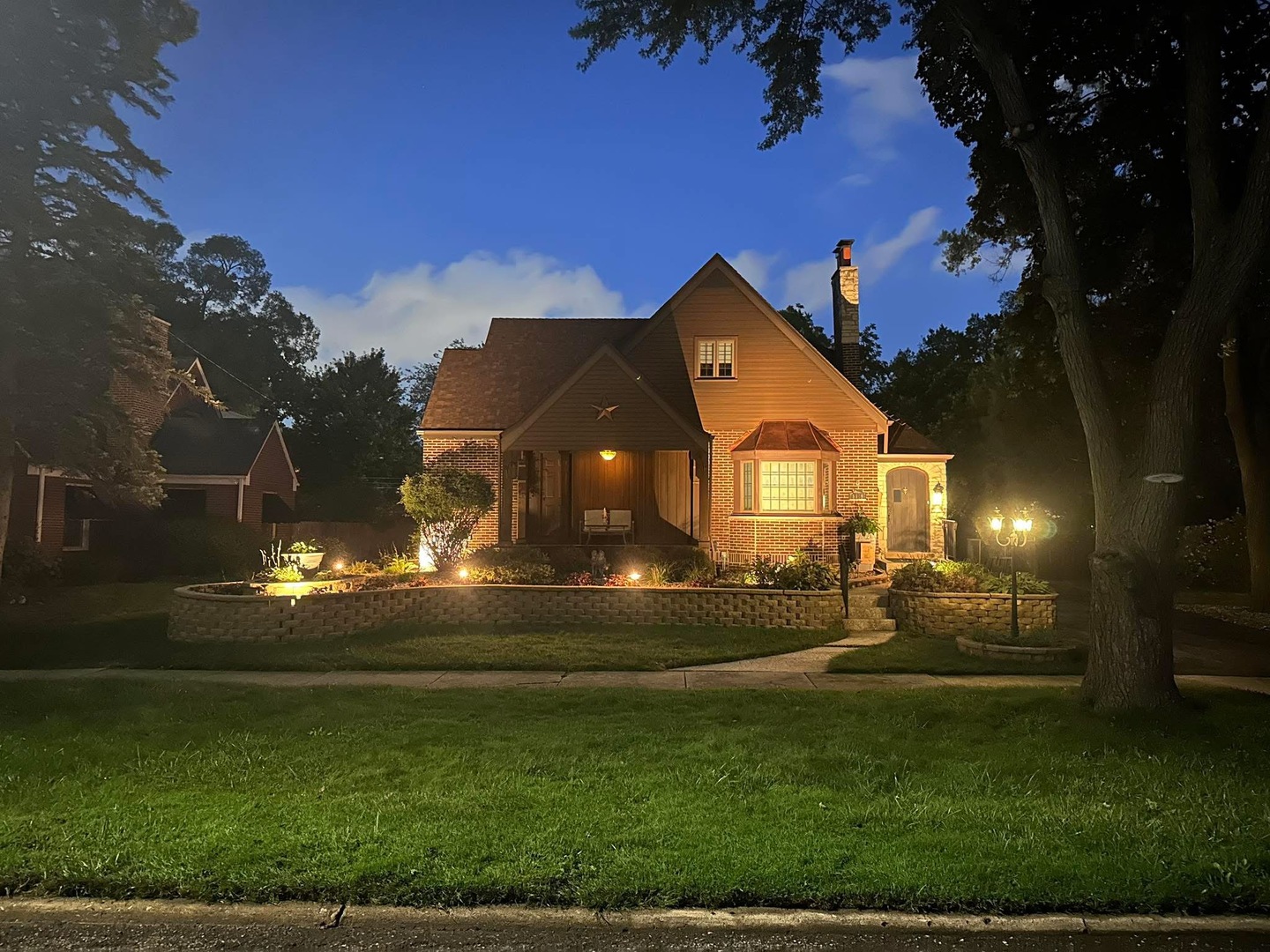 8009 Forest Avenue, Munster, IN 46321