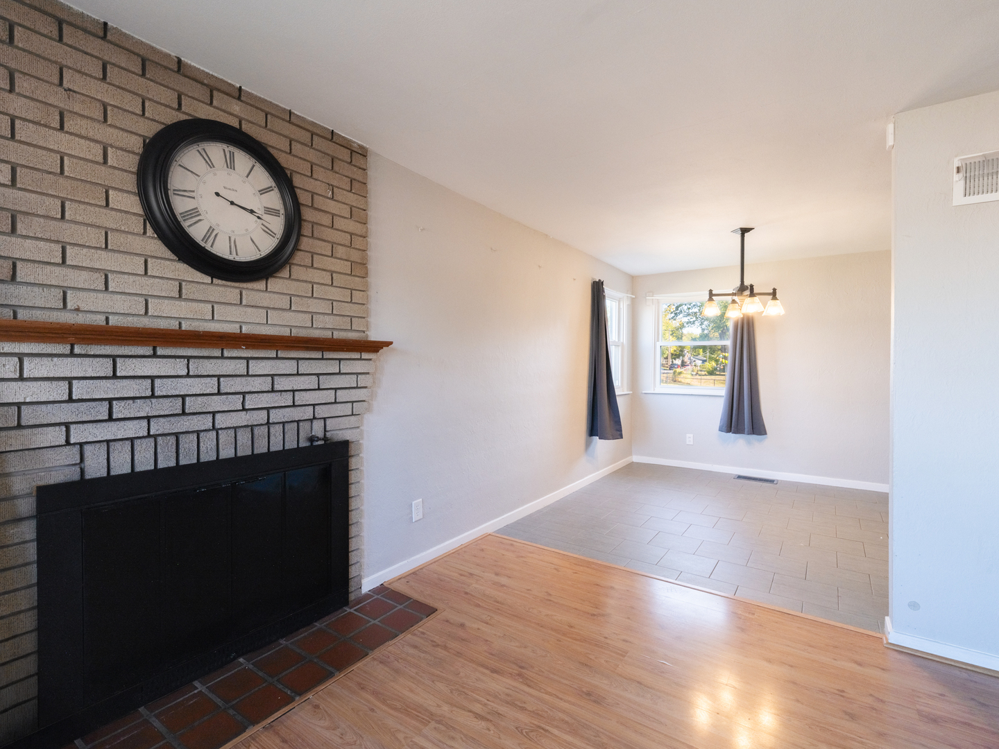 1844 Court Street, Pekin, IL 61554