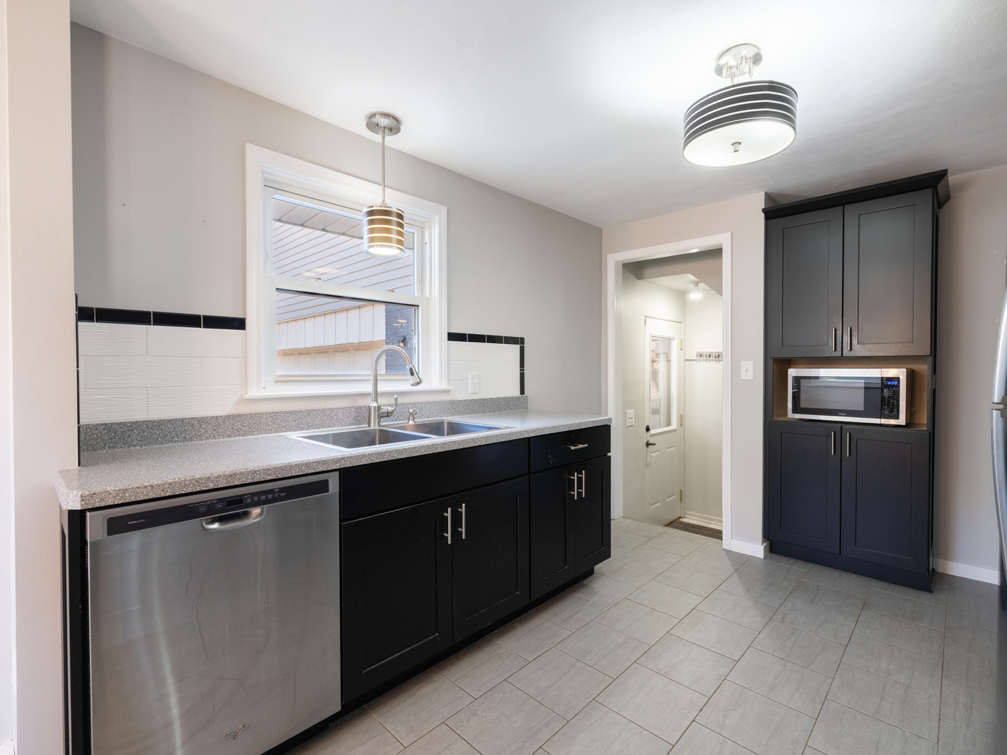 1844 Court Street, Pekin, IL 61554