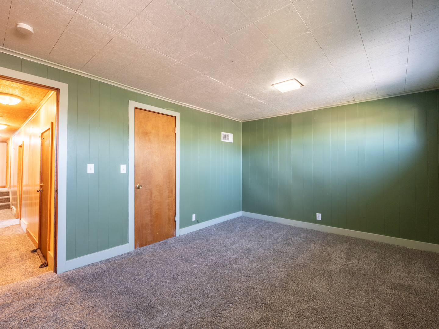 1844 Court Street, Pekin, IL 61554