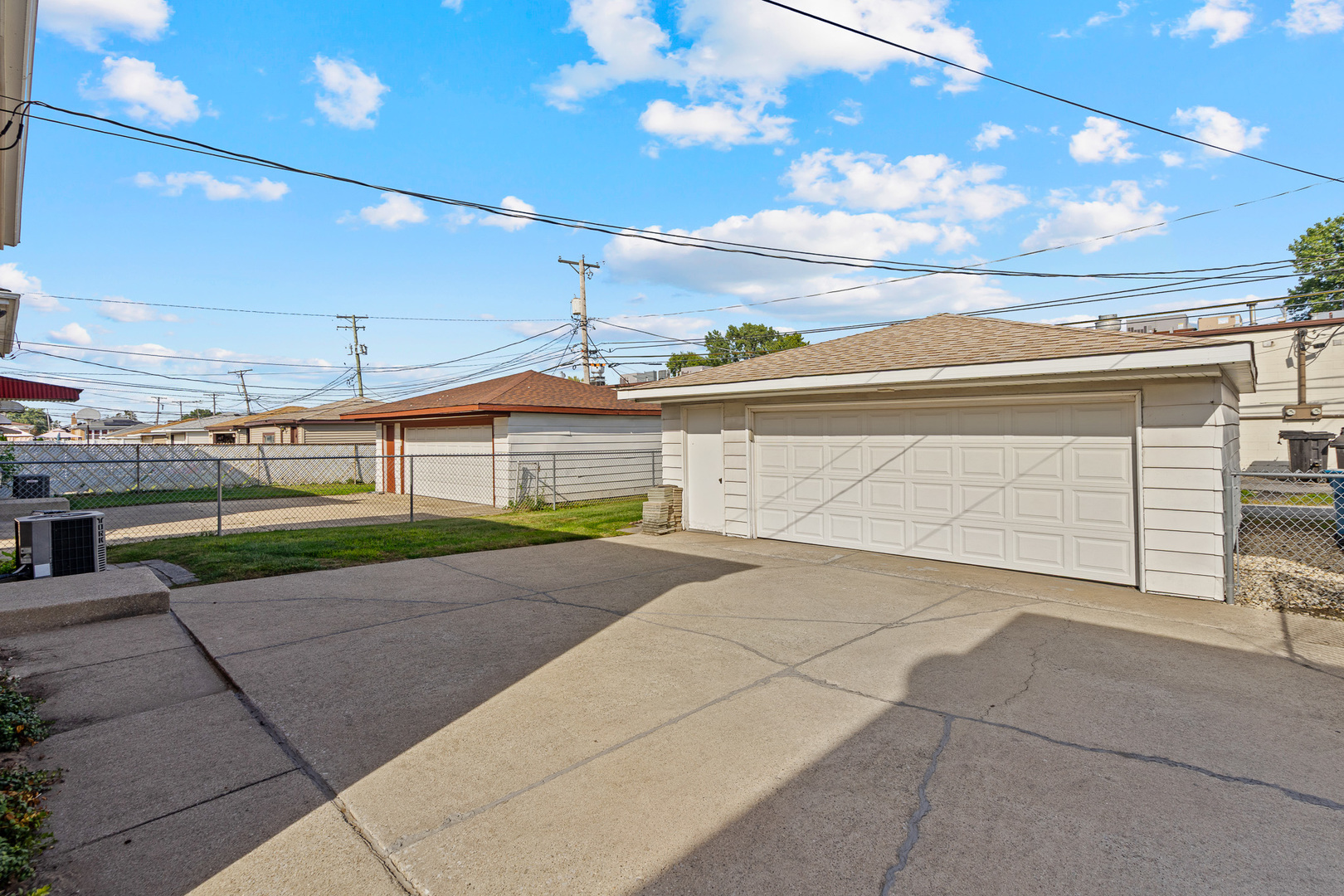 607 Hoxie Avenue, Calumet City, IL 60409